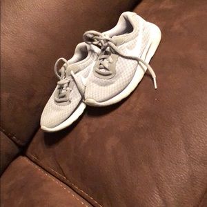 Kids shoes